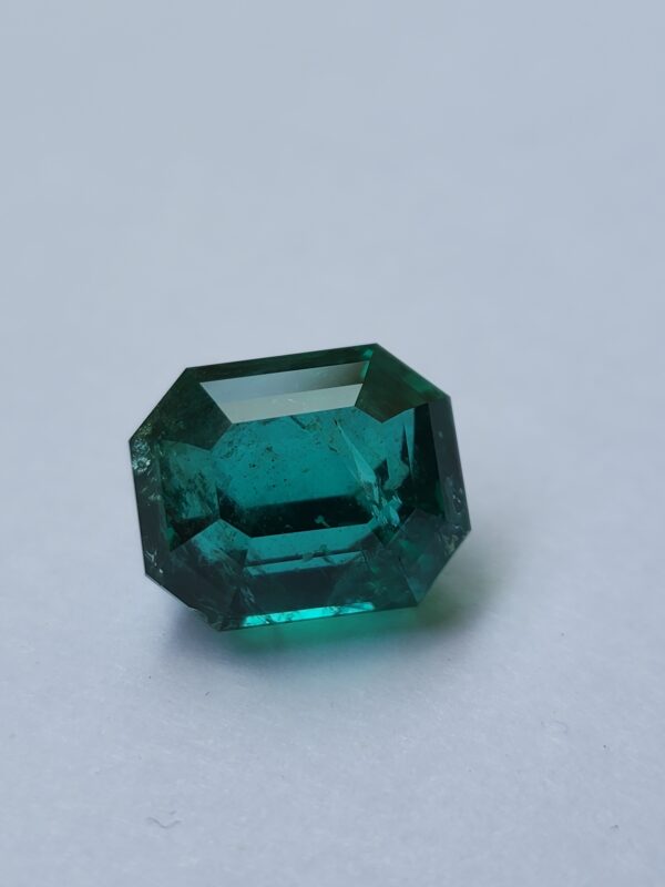 Emerald Octagonal - Image 3